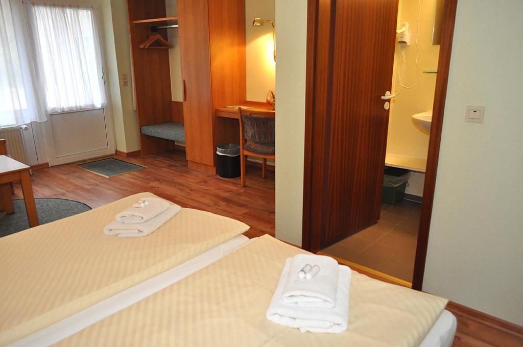 Gaestehaus Lietzow & Stoertebeker Camp Eksteriør billede